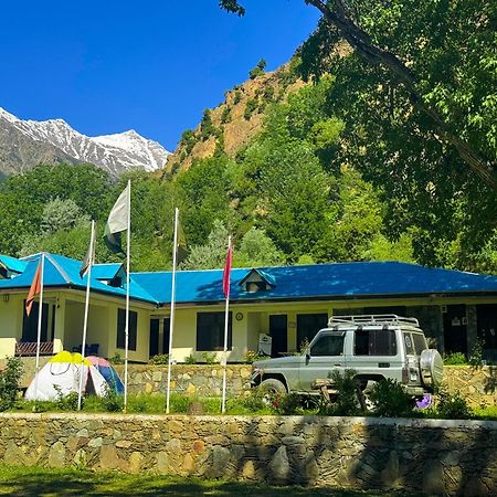 Chitral Inn Resort Buitenkant foto